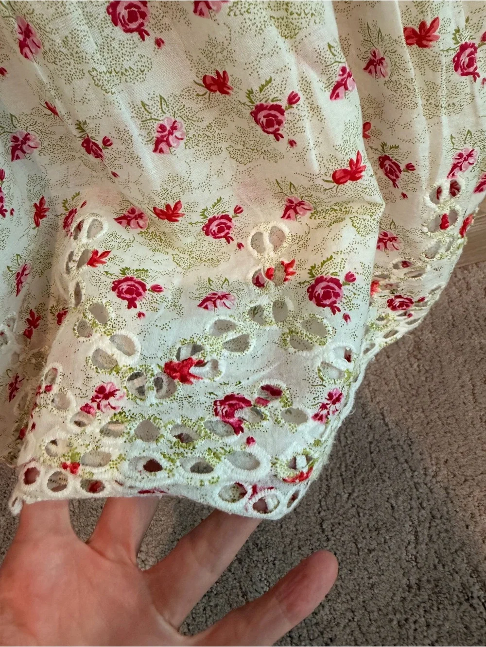 NWT Anthropologie Ruched Sleeve Smocked V-Neck Floral Blouse (Size XS)
